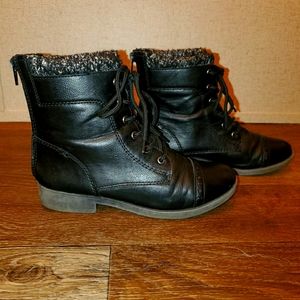 Women mudd zipper boots
